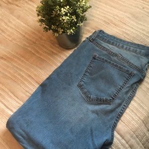 Women’s Old Navy Super Skinny Mid Rise Blue Jeans
